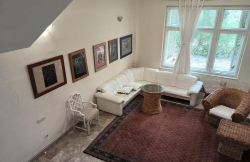 Silistea Snagovului Villa | Italian Villa