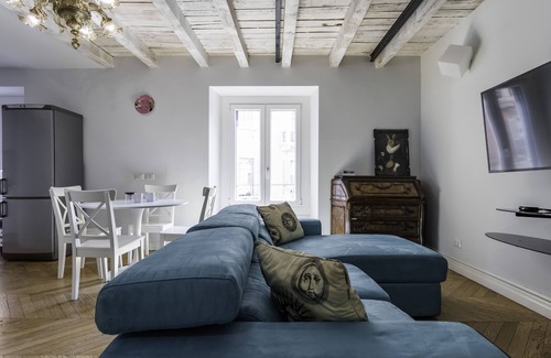 Cerchia dei navigli Apartment | Italianway - Meravigli 18