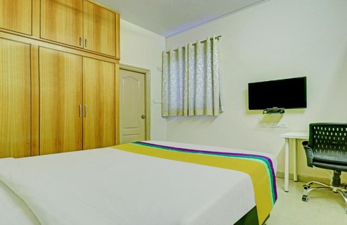 Gachibowli Hotel | Itsy By Treebo - Blue Dawn Suites
