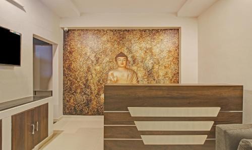 Kukatpally Housing Board Colony Hotel | Itsy Hotels Sunrise Grand, Hitech City