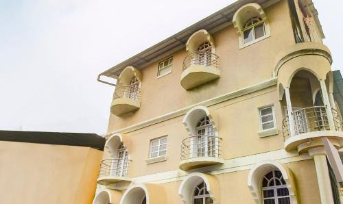 Mahabaleshwar Hotel | Itsy Hotels The New Hill Retreat, Near Mahabaleshwar State Transport Bus station