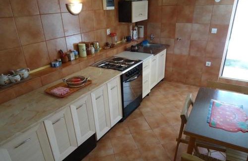 Zgrade House | Iva Guest House