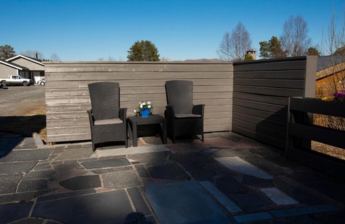 Eide Cabin | Iverhjelen Near Atlantic Road