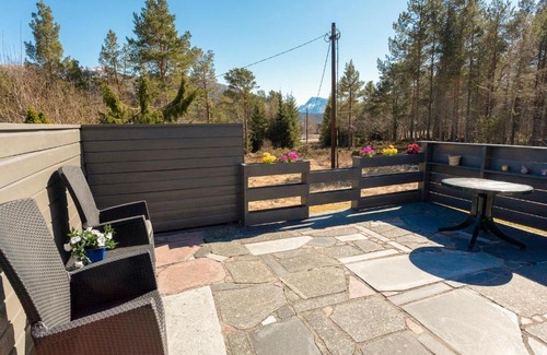 Eide Cabin | Iverhjelen Near Atlantic Road