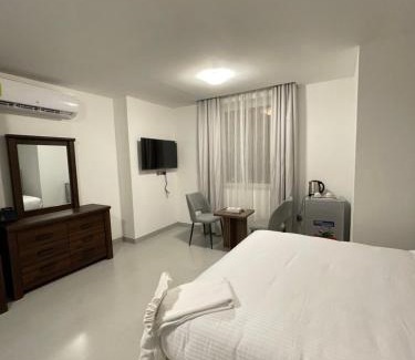 Al Koudh Hotel | Iveria Hotel Apartments