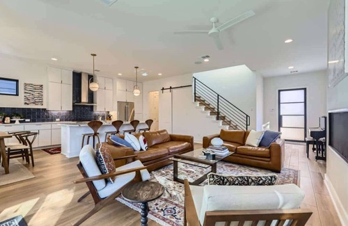 Georgetown House | Ivory Farmhouse. New, Modern, Downtown Georgetown