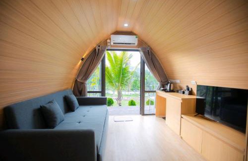 Luong Son Resort | Ivory Villas and Resort