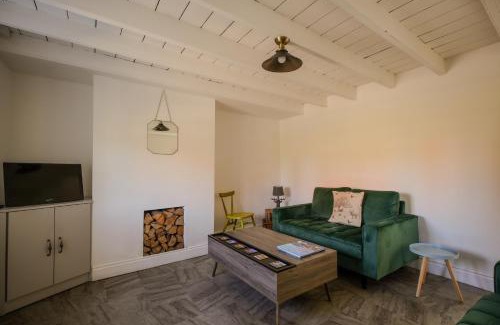 Middlesbrough House | Ivy Cottage