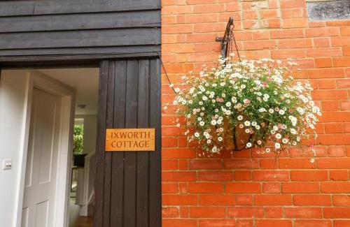 Ottery St Mary House | Ixworth Cottage