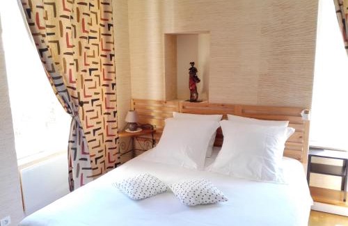 Douarnenez Bed & Breakfast | Izella