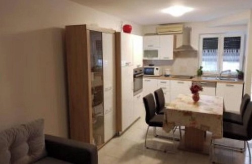 Koper Apartment | Izola City Center – One bedroom apartment with terrace