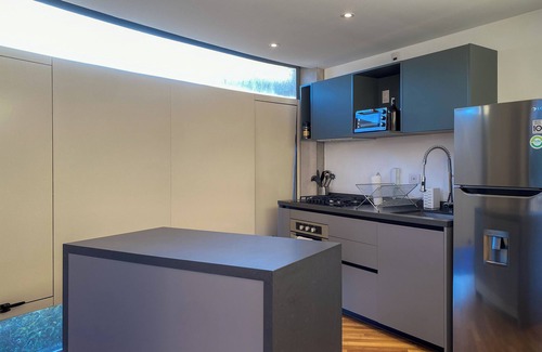 Roma Sur Apartment | Izta 5 | Designer Brutalist PH with AC in Condesa