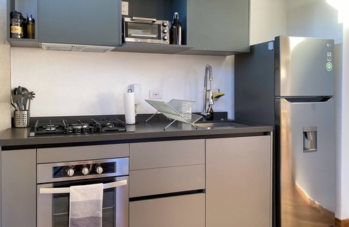 Roma Sur Apartment | Izta 5 | Designer Brutalist PH with AC in Condesa
