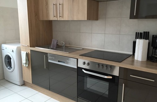 Villingen-Schwenningen Apartment | Jägerhaus-Hochemmingen, Haus-Waldblick in Villingen, holiday apartment 130sqm