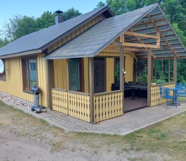 Haademeeste House | jõekalda kodumajutus