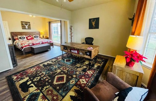 Allen Villa | J&C CLUB Luxury themes style ALLEN&PLANO#5BR3Bath#King Beds#close to everything