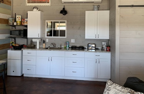 Okemah Apartment | J LO Ranch