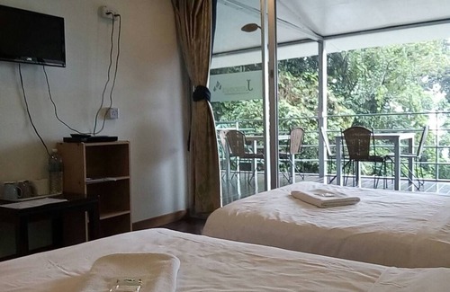 Kinabalu Park Cabin | J Residence
