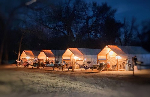Sutherland Springs Cabin | #J Son's Rio Cibolo - Glamping Cabin