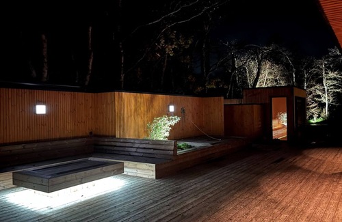 Hou House | "Jaane" - from the sea by Interhome