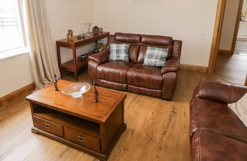 Kinuary House | JACK’S PLACE, family friendly in Westport, County Mayo
