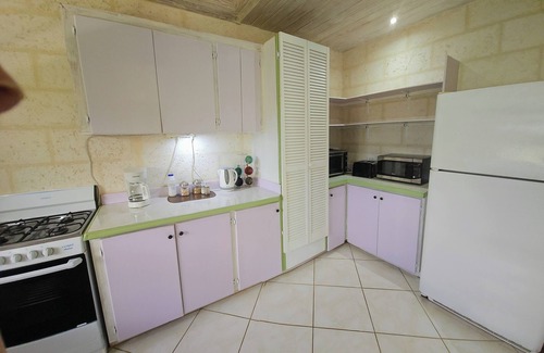 Jackson Apartment | Jackson Breezy Vacation and Venue Rental Barbados