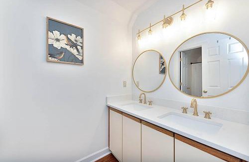 Covington House | Jackson River Estate Main House Pool, Riverfront, sleeps 15