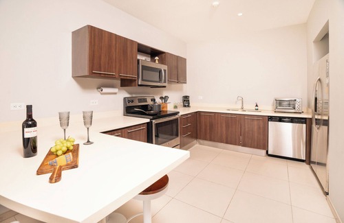Barrio Santa Lucia Condo | Jaco Bay Condo, 9th Floor, King Bed, w/Ocean Views