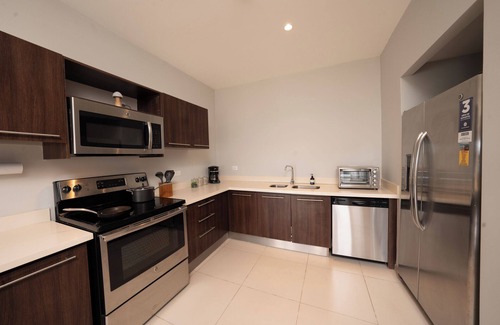 Barrio Santa Lucia Condo | Jaco Bay Condo, 9th Floor, King Bed, w/Ocean Views