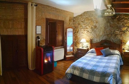 Neila de San Miguel Cottage | Jacuzzi Para Dos, Pueblo de Montaña, Vistas