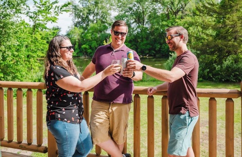 Oglesby Cabin | Jacuzzis & Family Kitchen & Entertainment Area