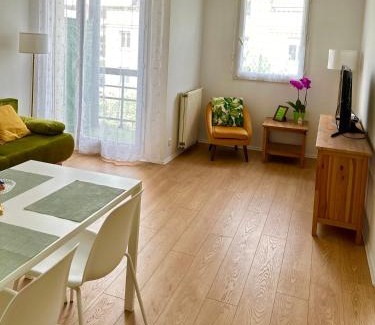 Bussy-Saint-Georges Apartment | Jade Apart Bussy Centre Disney 10min