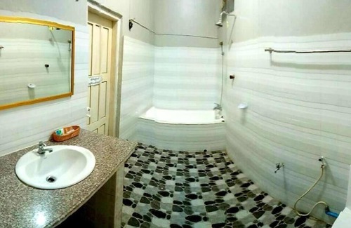Bago Hotel | Jade Garden Hotel