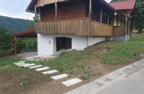 Cvetkovic Apartment | Jadrica