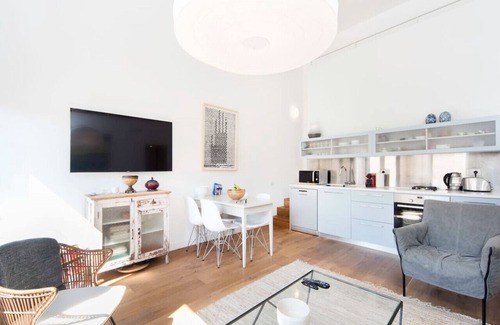 Jaffa Apartment | Jaffa Charm Chic Seaview Stay by Sea N' Rent