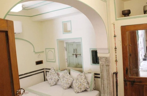 Pink City Apartment | JAIPUR HAVELY-Family suite