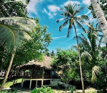 Katiet House | Jala Villas Lances Right HTs Mentawai