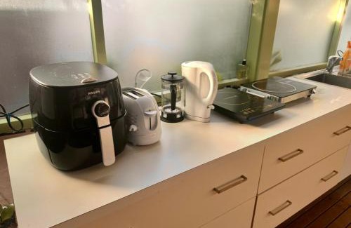 Glen Waverley House | Jalynn homestay