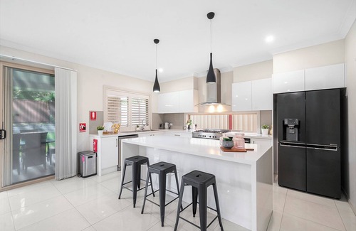 Girraween House | Jam Home | Sydney Motorpark & Parramatta CBD