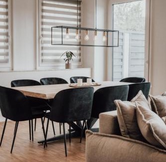 Heidingsfeld Apartment | JAMA - Modern&Bright, Terrasse, Freies Parken, WLAN, Große Gruppen #1