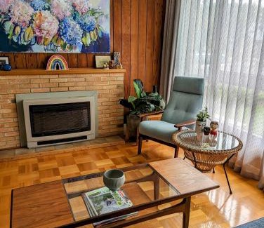 Fulham Gardens House | Jamaica Mid-Century
