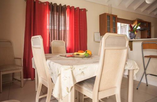 Molynes Gardens House | Jamaica Shades @ Cool Shades