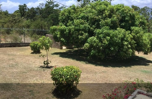 Runaway Bay House | Jamaican Villa. Gated driveway. Total privacy for1 to 8 guest. Beach 1 mile.