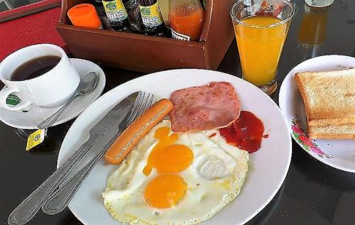 Luang Nuea Bed & Breakfast | Jamjuree Garden