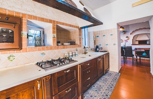 Termini House | Jamm - House with hot tub, terrace and parking
