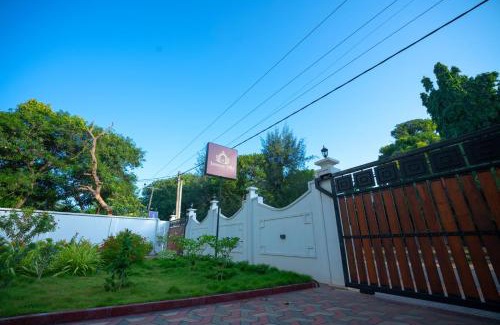 Nallur Hotel | JAMUNA VILLA