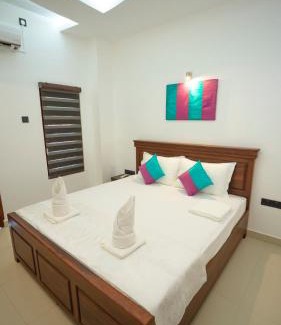 Nallur Hotel | JAMUNA VILLA