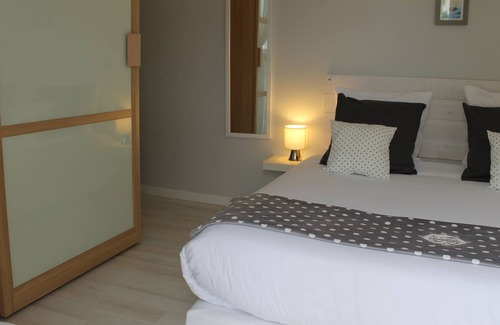 Le Boupere House | Jardin des Nosieres