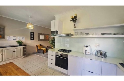 Tokai Apartment | Jasmine - 3 Bedroom family unit