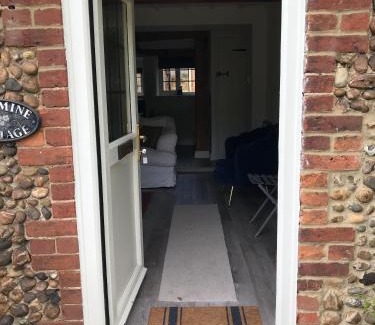 Ringstead House | Jasmine Cottage, Sedgeford